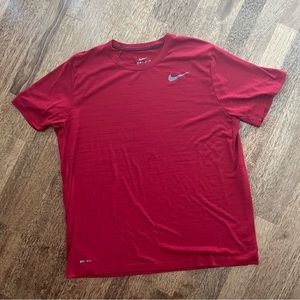 Nike Dri-Fit Shirt Running Mens 2XL Athletic Red Short Sleeve T-Shirt XXL EUC